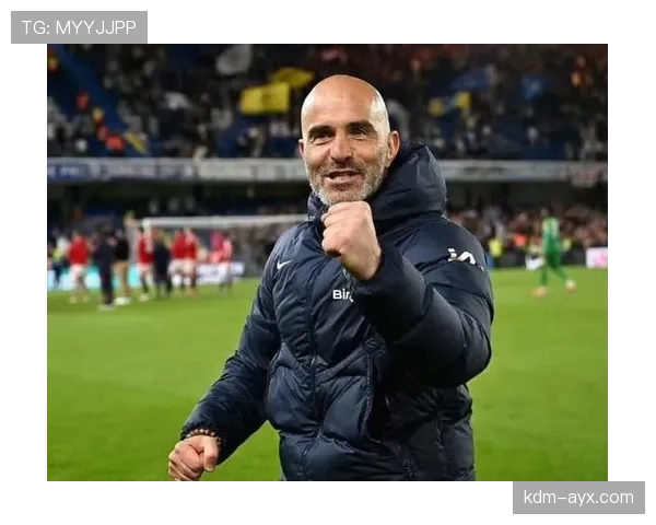 恩佐·费尔南德斯训练完顺手给全家买了栋楼？